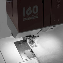 Load image into Gallery viewer, PFAFF QUILT AMBITION 635