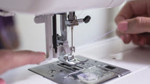 Load image into Gallery viewer, BABYLOCK ZEAL BL35B SEWING MACHINE